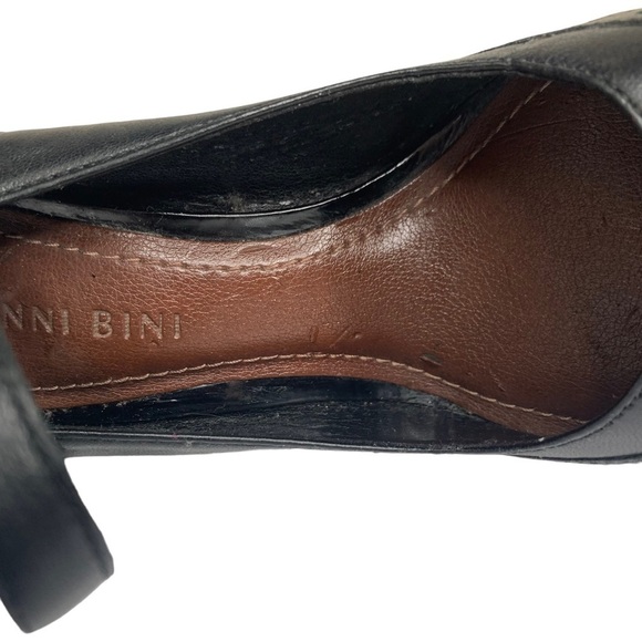 Gianni Bini Black Leather Wing Tip Heels Ankle Strap Dancing Retro Comfort Sz. 6 - Picture 15 of 15